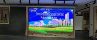 觸控延遲0.01秒 vs 0.1秒：差10倍的價格背后，會議平板觸控技術(shù)的水有多深？”
